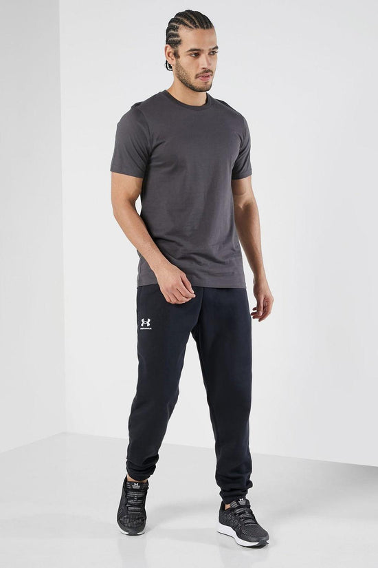 Pantaloni Essential Fleece-under armour-Nero-Uomo-1373882 001-