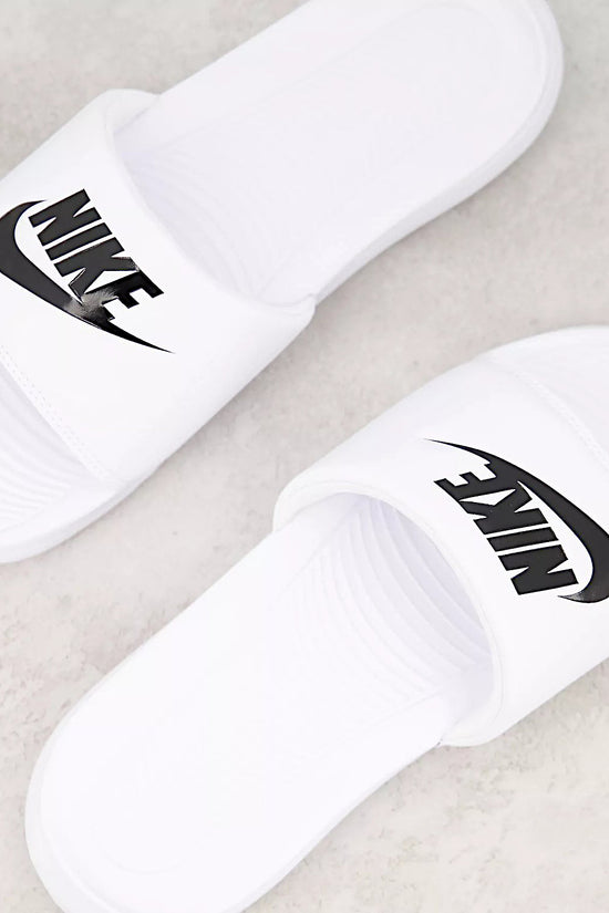 Ciabatte Victori One-nike sportswear-Bianco-Uomo-Cn9675 100-