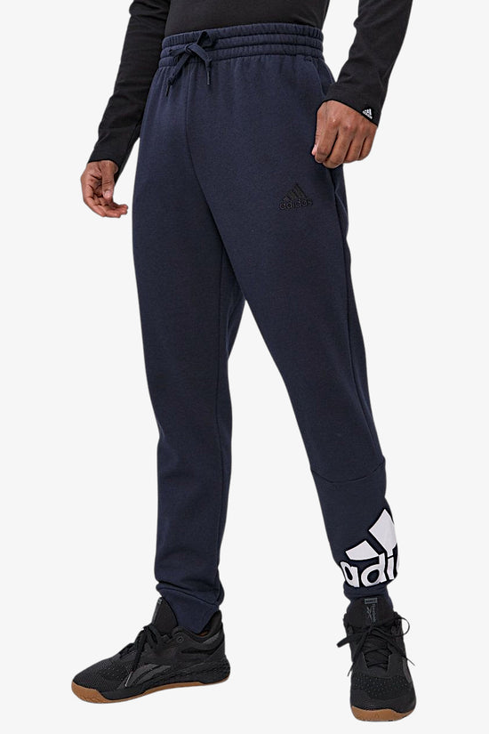 Pantaloni Essentials Tapered Cuff Logo-adidas performance-Blu-Uomo-Gk8970-