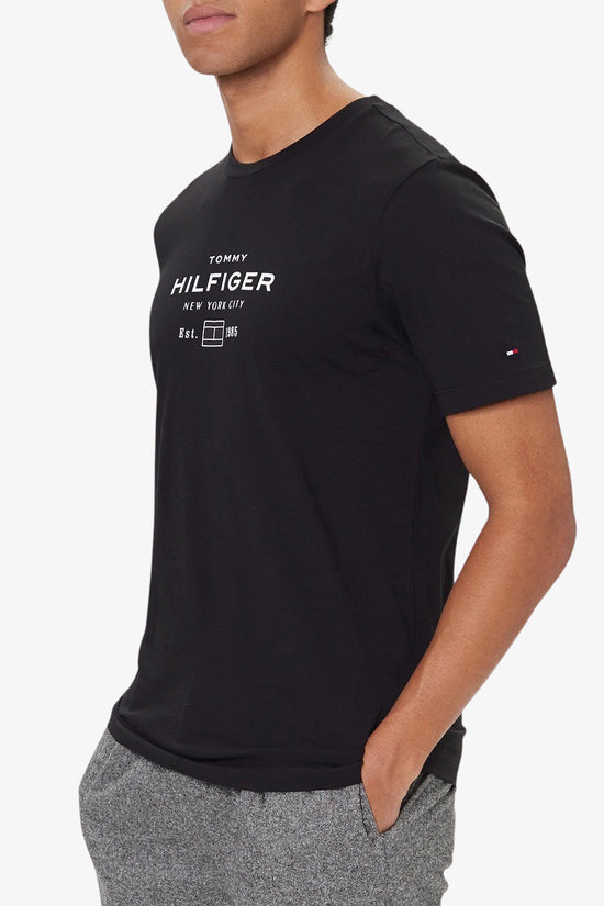  T-Shirt Maniche Corte Oval Graphic tommy hilfiger 