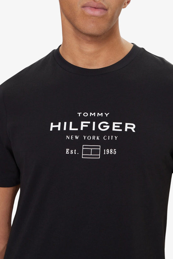  T-Shirt Maniche Corte Oval Graphic tommy hilfiger 