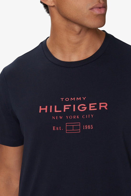  T-Shirt Maniche Corte Oval Graphic tommy hilfiger 
