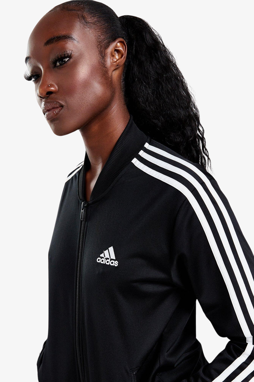 Tute adidas sales contraffatte online